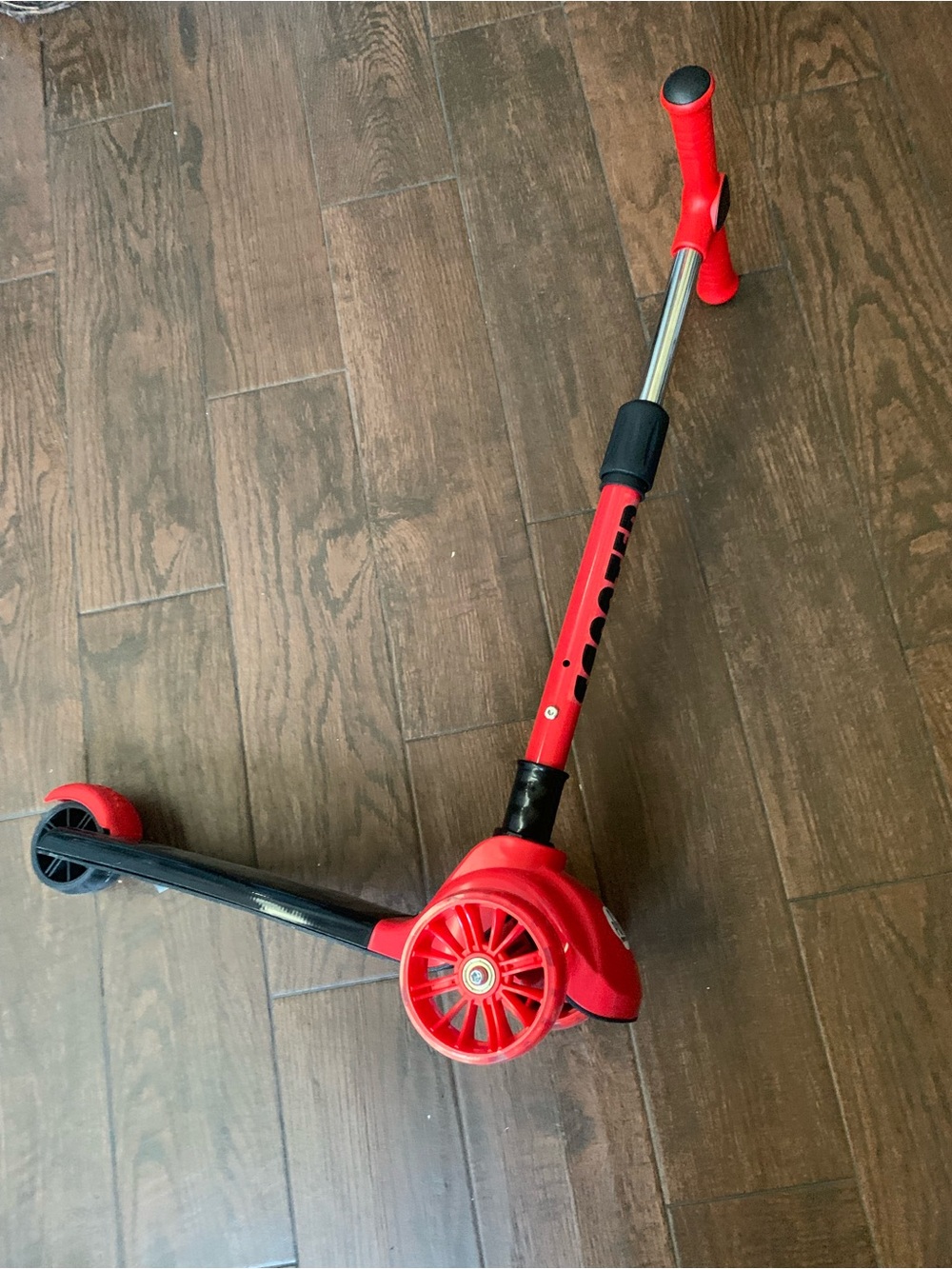Kids 3-Wheel Red Scooter with Adjustable T-Bar